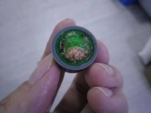 嚇人！北京海淀某小區自來水中出現活蟲，什么